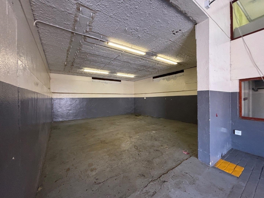 To Let commercial Property for Rent in Paarden Eiland Western Cape